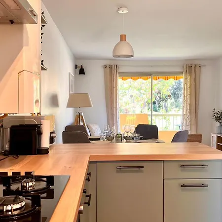 L'eden - Spacieux 3p Bord De - Juans Les Pins Apartman *